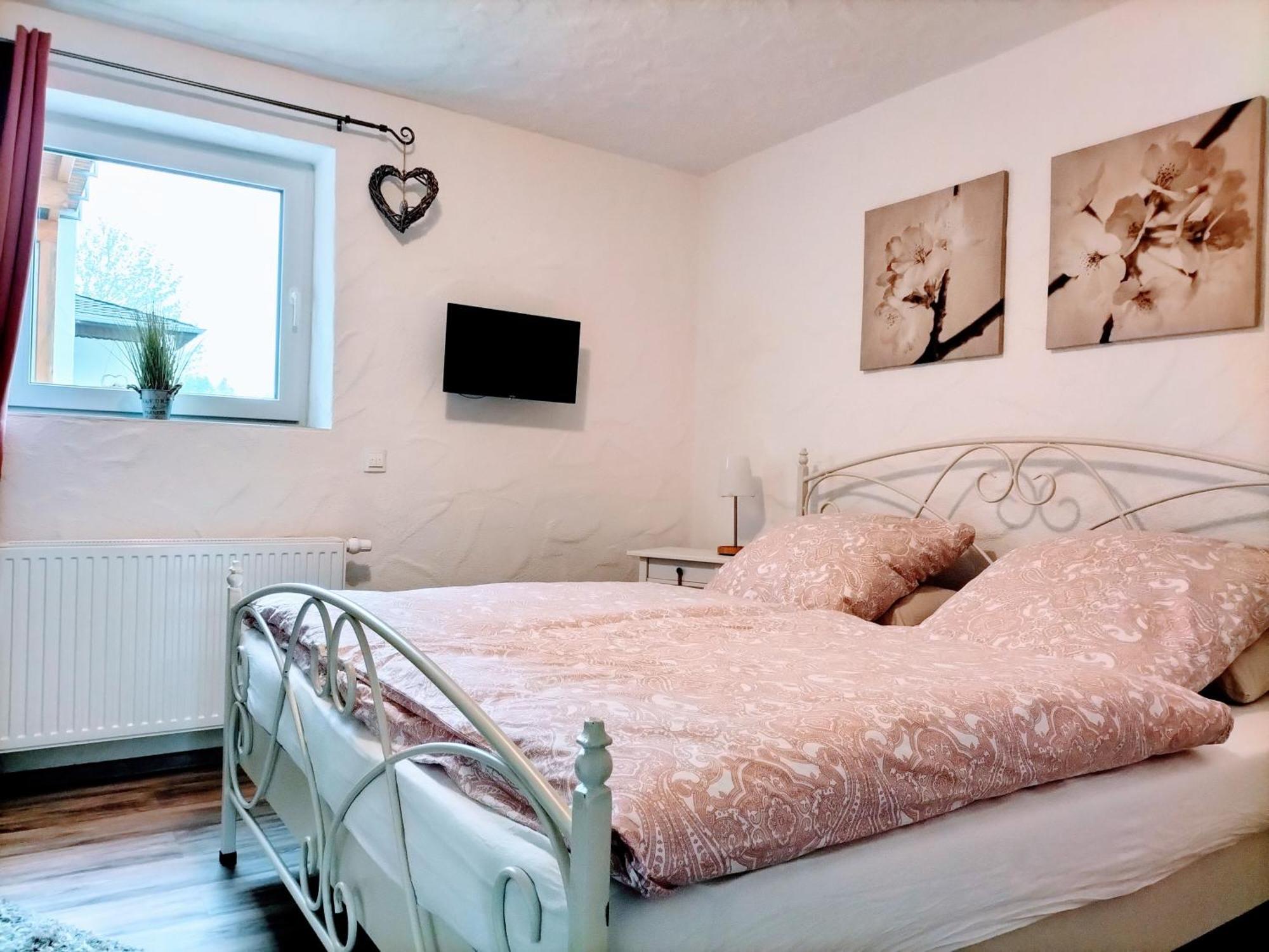Munk Ferienwohnung Schneider מראה חיצוני תמונה